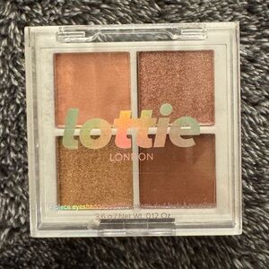 Lottie 4 piece eyeshadow palette
